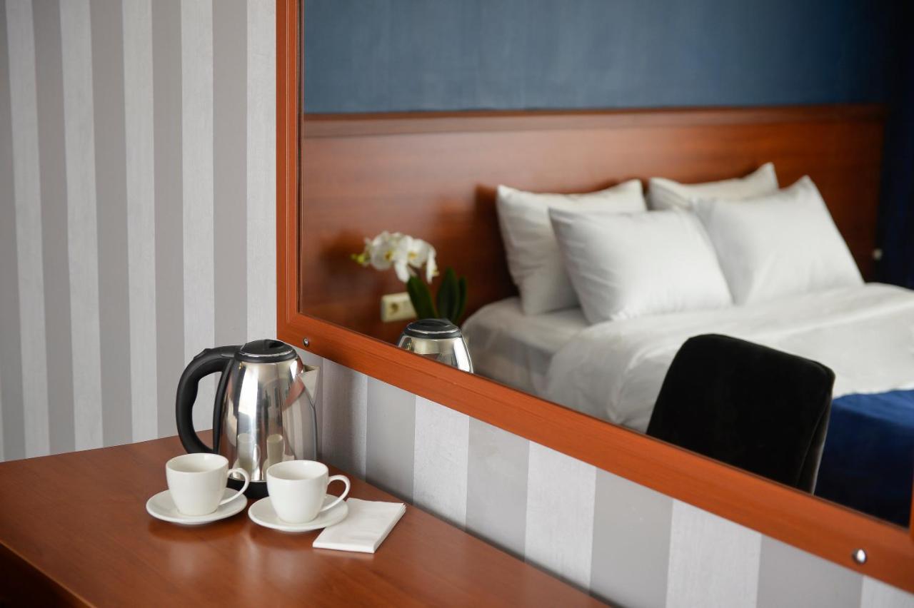 Aura Boutique Hotel 바투미 외부 사진